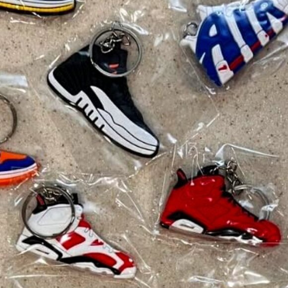 Sneakers Keychains Logo Shoe Bag Charms - Set of 10 - Picture 10 of 14